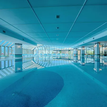 Отель Selectum Luxury